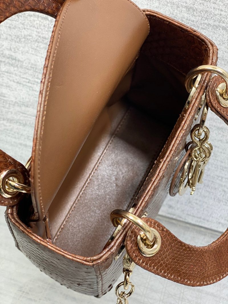 img_2b46f204_20241129_i1732851514_1489_4_jpg_e1dd0035-f52d-4bdd-b015-428d8e20722c MINI 17 LADY BAG IN PEACAN BROWN METALLIC LAMBSKIN