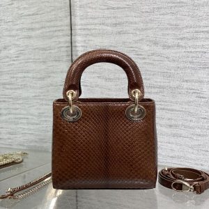 img_2b46f204_20241129_i1732851514_2017_7_jpg_dd1a53cb-1d96-44eb-b417-fb7eadecfb1d MINI 17 LADY BAG IN PEACAN BROWN METALLIC LAMBSKIN