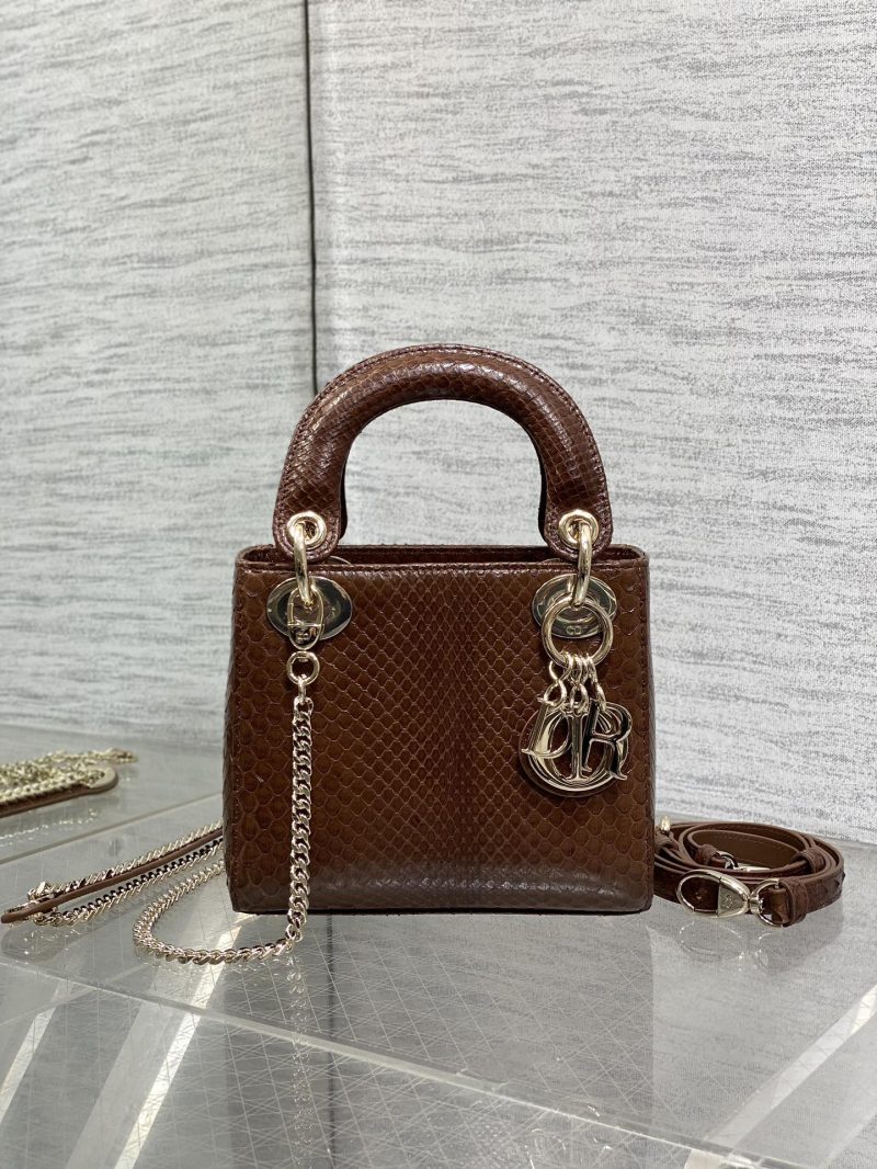 img_2b46f204_20241129_i1732851514_8427_3_jpg MINI 17 LADY BAG IN PEACAN BROWN METALLIC LAMBSKIN