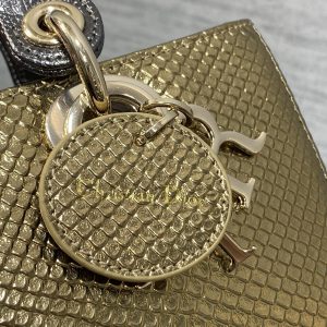 img_2b46f204_20241129_i1732857884_4457_2_jpg MEDIUM 22 LADY BAG IN GOLD METALLIC LAMBSKIN