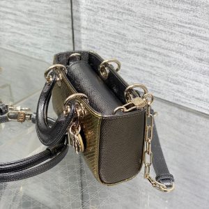 img_2b46f204_20241129_i1732857965_2263_5_jpg MEDIUM 16 LADY BAG IN GOLD METALLIC LAMBSKIN