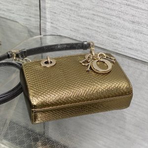 img_2b46f204_20241129_i1732857965_9531_1_jpg MEDIUM 16 LADY BAG IN GOLD METALLIC LAMBSKIN