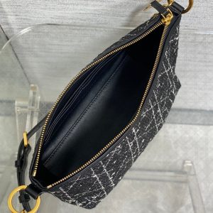 STAR HOBO 28 BAG WITH CHAIN BLACK MIX WHITE CANNAGE TWEED WITH GOLD HARDWARE