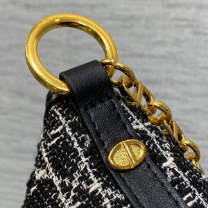 STAR HOBO 28 BAG WITH CHAIN BLACK MIX WHITE CANNAGE TWEED WITH GOLD HARDWARE