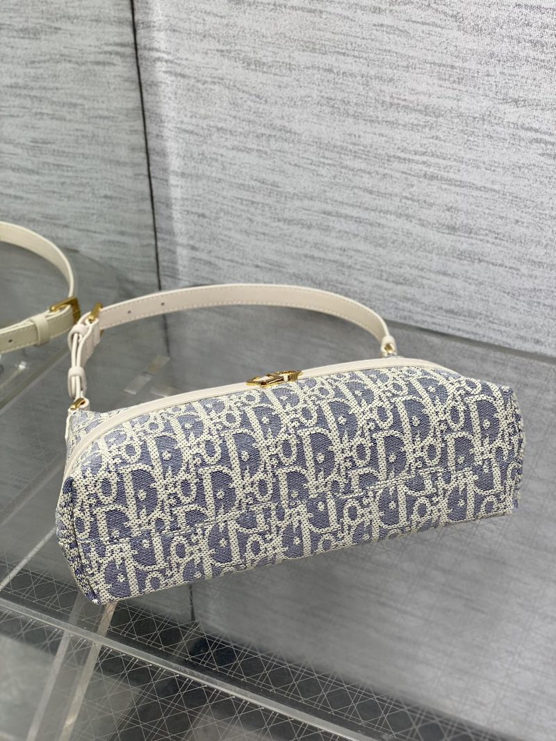 CD Miss Caro 24 blue raffia-effect fabric