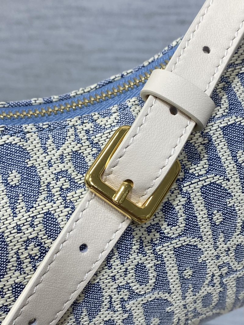 CD Miss Caro 24 blue raffia-effect fabric