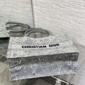 img_2b46f204_20250610_i1749545647_1939_6_jpg CD Medium Dior Book Tote Scotland’s National Flower Pattern Grey Cotton