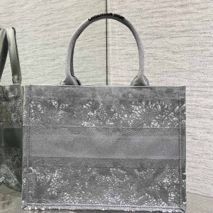 img_2b46f204_20250610_i1749545647_500_3_jpg CD Medium Dior Book Tote Scotland’s National Flower Pattern Grey Cotton