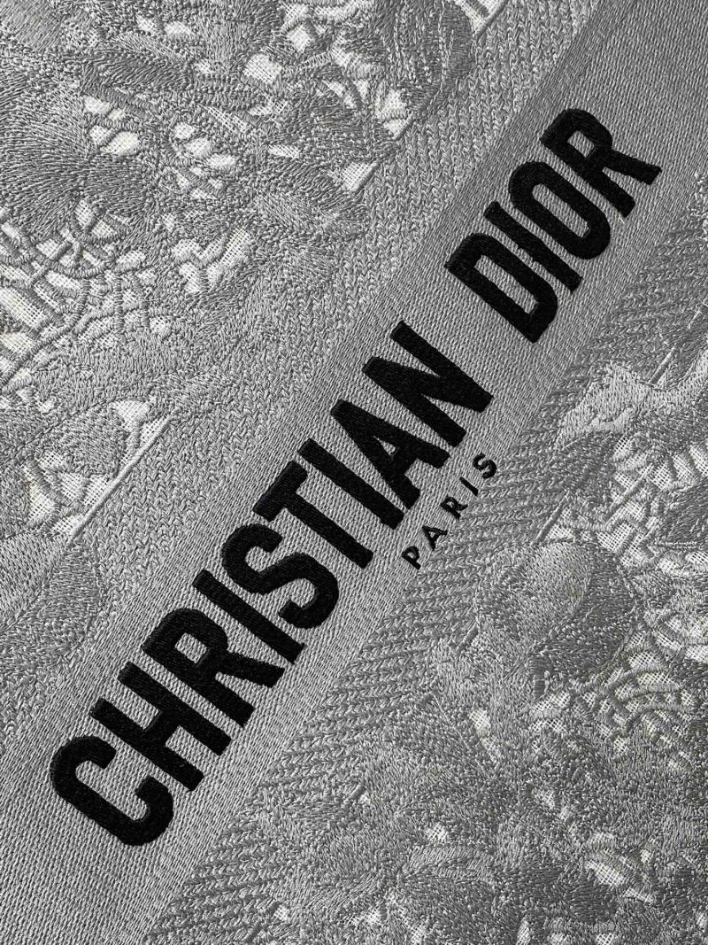 CD Large Dior Book Tote Scotland’s National Flower Pattern Grey Cotton