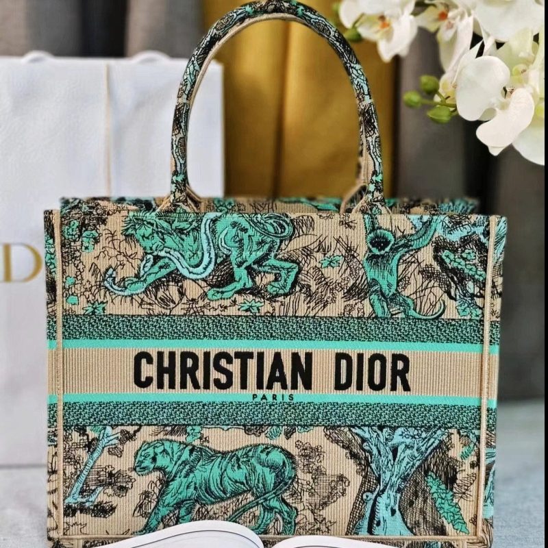 img_4c934fdc_20240507_a1715061793740_4243_jpg medium dioriviera book tote 36 tiffany blue tiger embroidery canvas