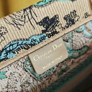 img_4c934fdc_20240507_a1715061798246_3315_jpg medium dioriviera book tote 36 tiffany blue tiger embroidery canvas