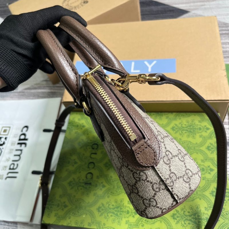 img_545dbde1_20231202_i1701524174_7006_5_jpg OPHIDIA GG SHOULDER BAG 20 BEIGE AND EBONY SUPREME CANVAS