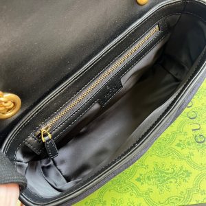 GG MARMONT MEDIUM 26 BAG IN BLACK VELVET