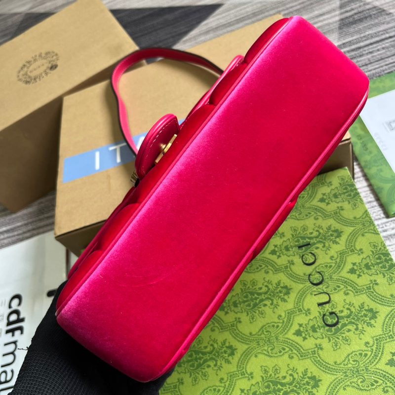 img_545dbde1_20231215_i1702648295_9_6_jpg GG MARMONT MEDIUM 26 BAG IN BRIGHT PINK VELVET