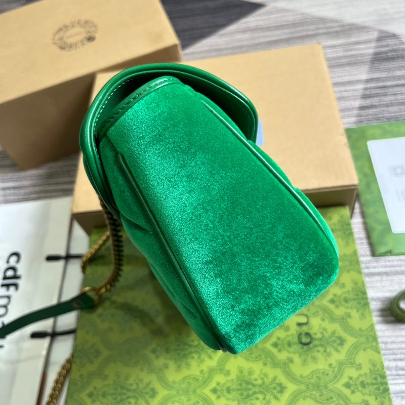 img_545dbde1_20231215_i1702648375_5268_7_jpg GG MARMONT MEDIUM 26 BAG IN COOL GREEN VELVET