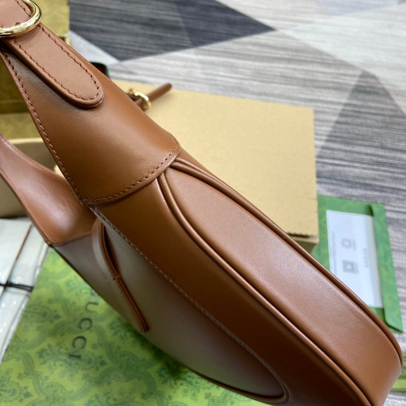 img_545dbde1_20240403_i1712152150_3754_8_jpg JACKIE SMALL SHOULDER BAG 27 IN TAWNY BROWN CALFSKIN GOLD HARDWARE