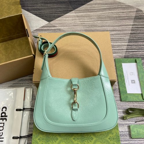 img_545dbde1_20240429_i1714399636_1469_8_jpg JACKIE SMALL SHOULDER BAG 27 IN MINT GREEN CRACKED LACQUER CALFSKIN GOLD HARDWARE