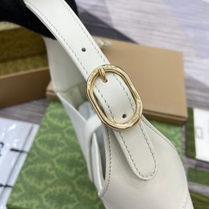 img_545dbde1_20240619_i1718805582_4002_8_jpg JACKIE MEDIUM SHOULDER BAG 35 IN WHITE CALFSKIN GOLD HARDWARE