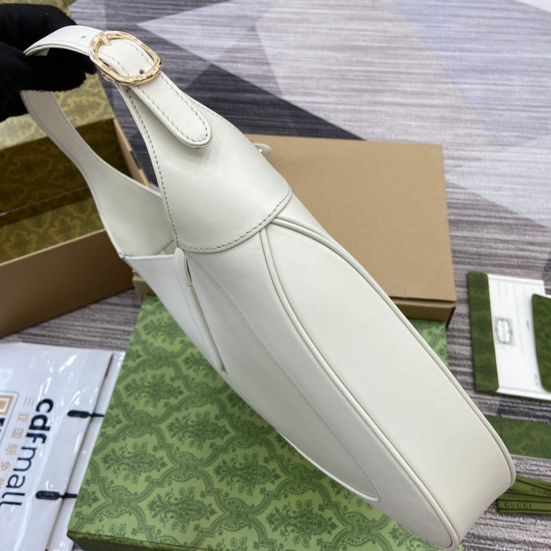 img_545dbde1_20240619_i1718805582_6124_7_jpg JACKIE MEDIUM SHOULDER BAG 35 IN WHITE CALFSKIN GOLD HARDWARE