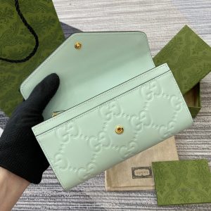 img_545dbde1_20240713_i1720878345_7159_0_jpg CONTINENTAL WALLET 19 IN MINT GREEN EMBOSSED CALFSKIN GOLD HARDWARE