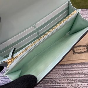 img_545dbde1_20240713_i1720878345_7395_7_jpg CONTINENTAL WALLET 19 IN MINT GREEN EMBOSSED CALFSKIN GOLD HARDWARE