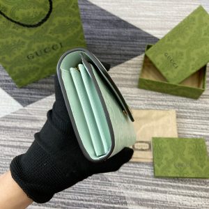 img_545dbde1_20240713_i1720878345_9041_4_jpg CONTINENTAL WALLET 19 IN MINT GREEN EMBOSSED CALFSKIN GOLD HARDWARE