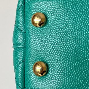 CC 25s Handle Bag 19 Pink Leather Green Caviar Gold Hardware