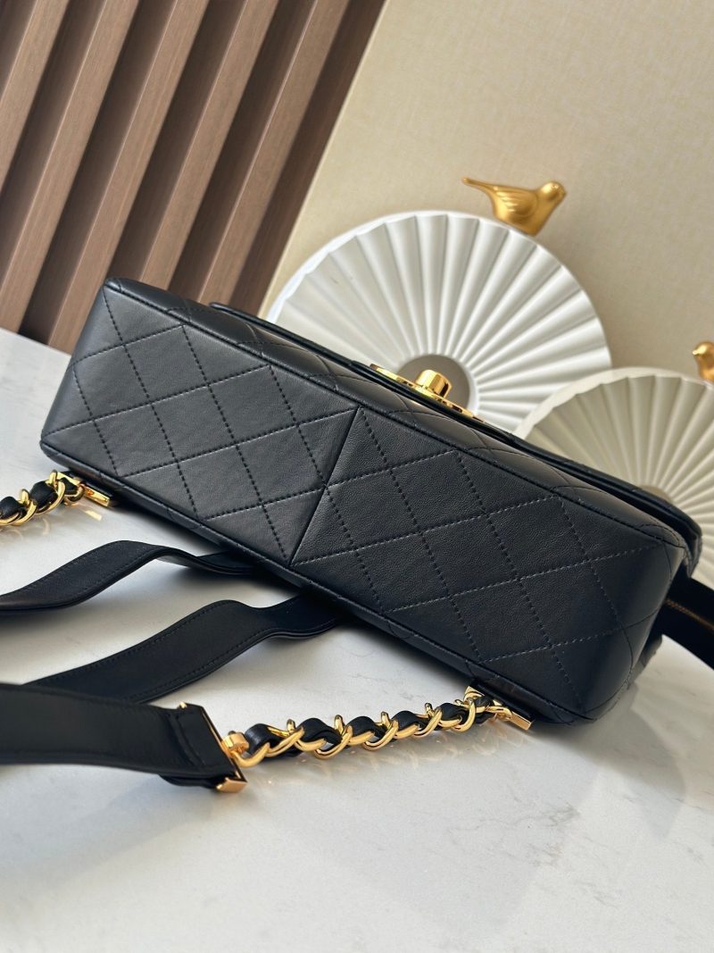 img_5b277192_20241112_i1731423100_1280_0_jpg CC 2025 Backpack 30cm Black Gold Backpack Sheepskin 298105