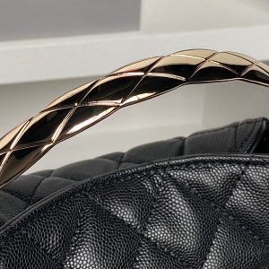 img_70762a6f_20250413_i1744551922892_8450_0_3_jpg CC Coco Crush Handle Lunch Bag Black Caviar Leather