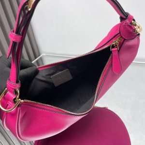 FendiIGRAPHY MEDIUM 29 IN BRIGHT PINK SMOOTH LAMBSKIN GOLD HARDWARE