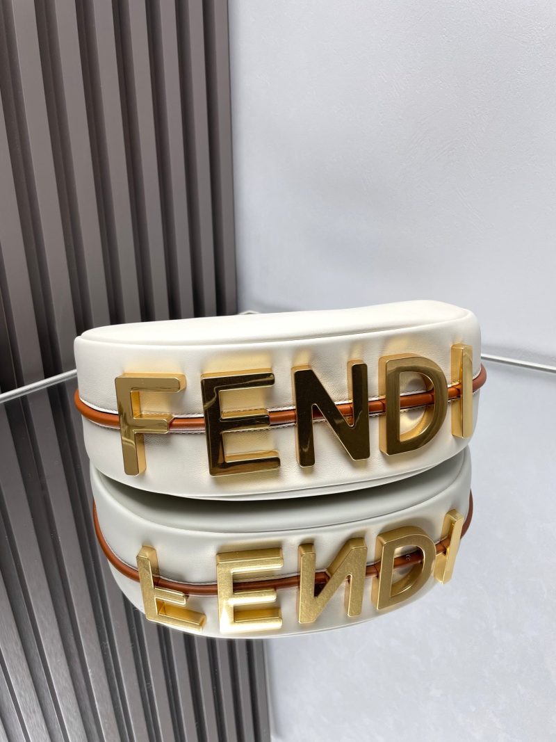 FendiIGRAPHY MEDIUM 29 IN WHITE AND ORANGE TRIM SMOOTH LAMBSKIN GOLD HARDWARE