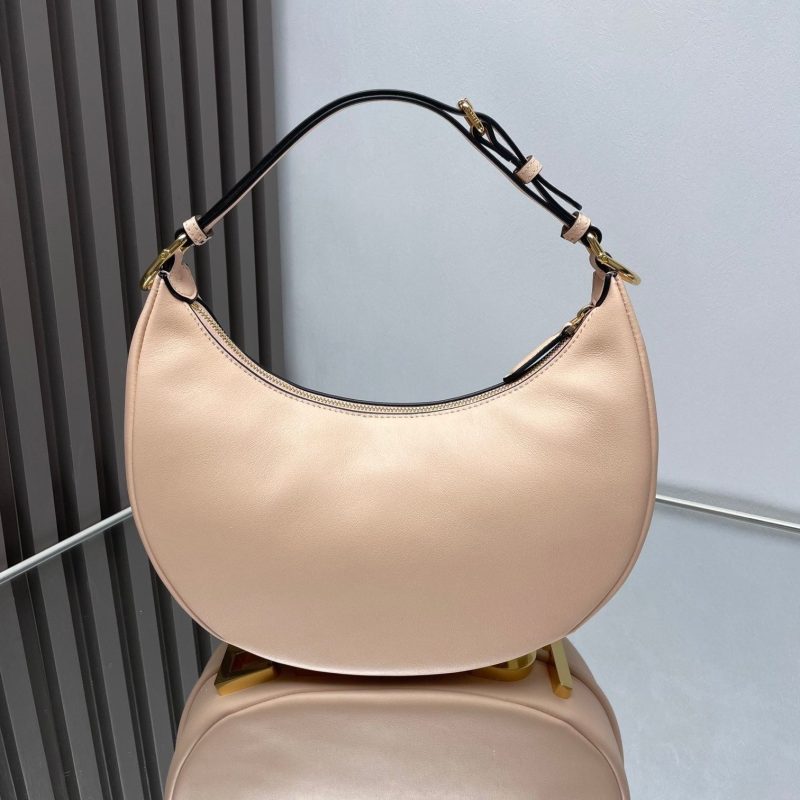 FendiIGRAPHY MEDIUM 29 IN BISQUE SMOOTH LAMBSKIN GOLD HARDWARE