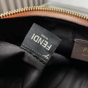 FendiIGRAPHY MEDIUM 29 IN BISQUE SMOOTH LAMBSKIN GOLD HARDWARE