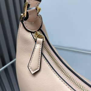 FendiIGRAPHY MEDIUM 29 IN BISQUE SMOOTH LAMBSKIN GOLD HARDWARE