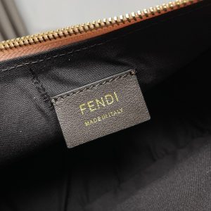 FendiIGRAPHY MEDIUM 29 IN BISQUE SMOOTH LAMBSKIN GOLD HARDWARE