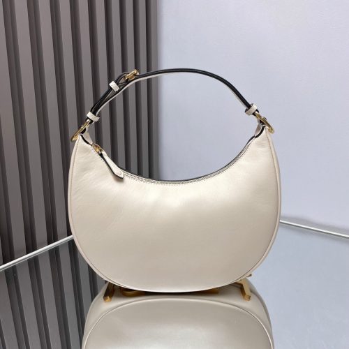 img_77125233_20240325_i1711351538_2079_0_jpg FendiIGRAPHY MEDIUM 29 IN WHITE SMOOTH LAMBSKIN GOLD HARDWARE