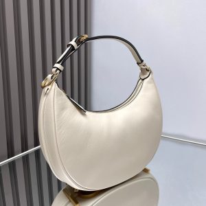 FendiIGRAPHY MEDIUM 29 IN WHITE SMOOTH LAMBSKIN GOLD HARDWARE