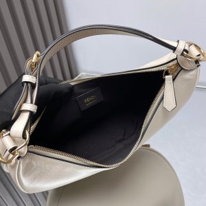 FendiIGRAPHY MEDIUM 29 IN WHITE SMOOTH LAMBSKIN GOLD HARDWARE