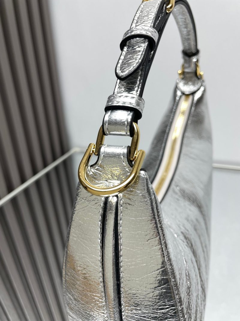 FendiIGRAPHY MEDIUM 29 IN SILVER METALLIC SMOOTH LAMBSKIN GOLD HARDWARE