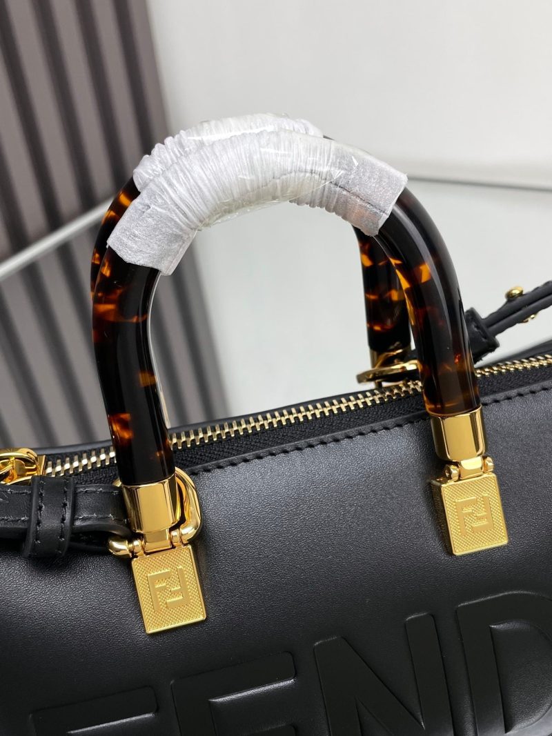img_77125233_20240406_i1712383543_8018_4_jpg BY THE WAY MINI 18 IN BLACK EMBOSSED CALFSKIN GOLD HARDWARE
