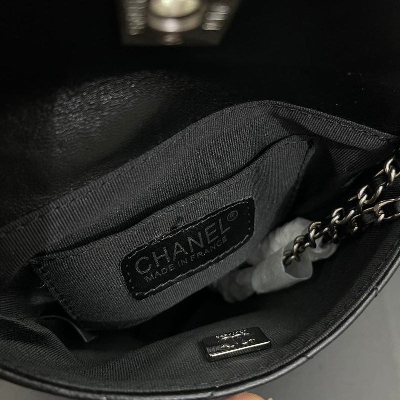 img_7fec9247_20240416_i1713200988_3582_5_jpg CC Phone Holder Bag 17cm Black Lambskin