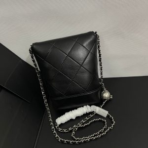 img_7fec9247_20240416_i1713200988_5466_3_jpg CC Phone Holder Bag 17cm Black Lambskin