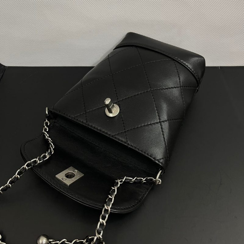 img_7fec9247_20240416_i1713200988_7393_1_jpg CC Phone Holder Bag 17cm Black Lambskin
