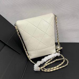 CC Phone Holder Bag 17cm Ivory Lambskin