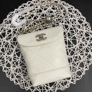 CC Phone Holder Bag 17cm Ivory Lambskin