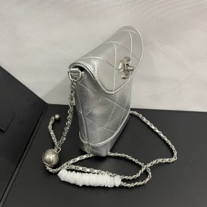 img_7fec9247_20240416_i1713201104_1105_8_jpg CC Phone Holder Bag 17cm Sliver Metalic Leather