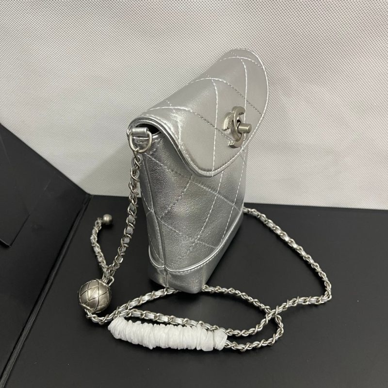 img_7fec9247_20240416_i1713201104_1105_8_jpg CC Phone Holder Bag 17cm Sliver Metalic Leather