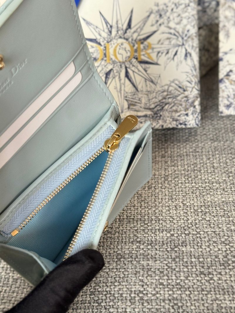 img_80e46a01_20231126_i1700988742_222_3_jpg CD Caro 11cm Compact Wallet Shiny Cloud Blue Calfskin