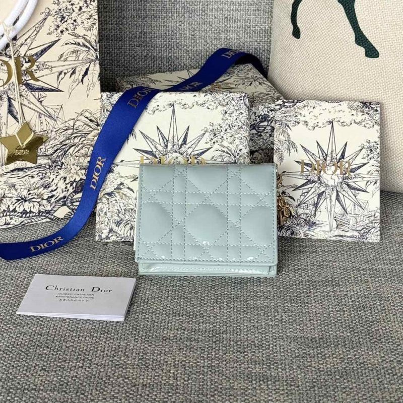 img_80e46a01_20231126_i1700988742_4307_4_jpg CD Caro 11cm Compact Wallet Shiny Cloud Blue Calfskin