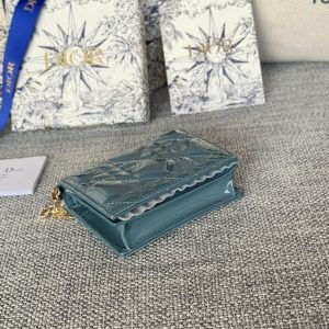 img_80e46a01_20231126_i1700989016_7493_3_jpg CD Caro 11cm Compact Wallet Shiny Teal Calfskin